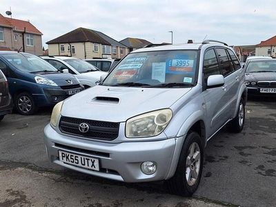 Used Toyota RAV4 114 HP (83 kW) 2005 Silver SUV