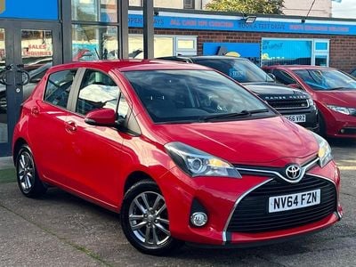Red Used 2014 Toyota Yaris Hatchback | £6,380 (Fair price)