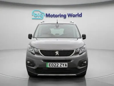 Used Peugeot e-Rifter Allure Premium 100 kW (136 HP) 2022 Grey MPV