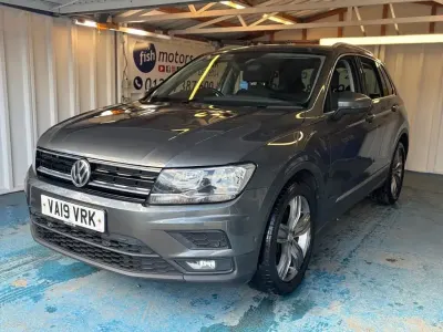 Second-hand VW Tiguan Match 150 CP (110 kW) 2019 Gri SUV