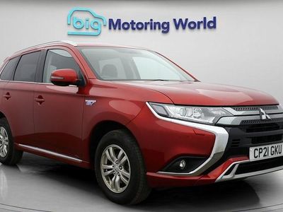 Begagnad Mitsubishi Outlander P-HEV 224 HK (164 kW) 2020 Kombi