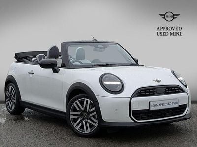 Used Mini Cooper 161 HP (118 kW) 2025 White Hatchback