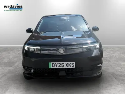 Used Vauxhall Grandland Ultimate 156 kW (213 HP) 2025 Black SUV