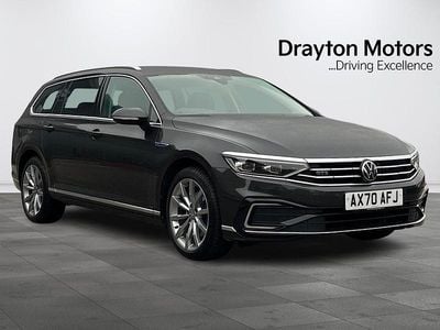 Used VW Passat Advance 218 HP (160 kW) 2021 Grey Estate