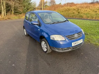 Używany VW Fox 55 KM (40 kW) 2009 Niebieski Hatchback
