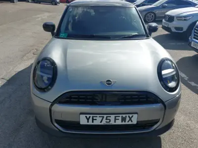 Used Mini Cooper Classic 114 kW (156 HP) 2025 Silver Hatchback