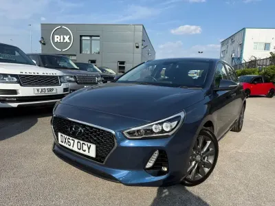 Used Hyundai i30 SE 120 HP (88 kW) 2017 Blue Hatchback