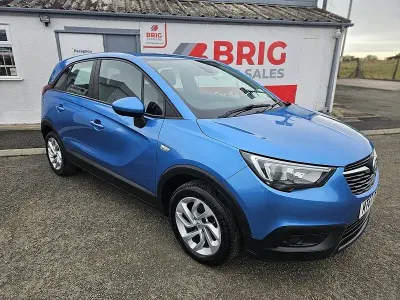 Used Vauxhall Crossland X S 99 HP (72 kW) 2017 Blue SUV