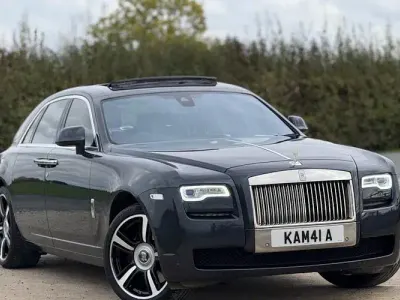 Used Rolls Royce Ghost 571 HP (419 kW) 2014 Grey Sedan
