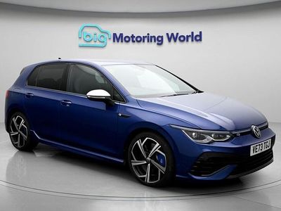 Second-hand VW Golf VIII R 320 CP (235 kW) 2024 Albastru Hatchback
