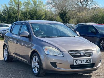 Used Kia Ceed 2007 Bronze Hatchback