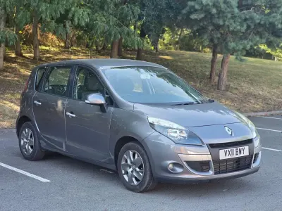Used Renault Scénic III Expression 110 HP (80 kW) 2011 Grey MPV