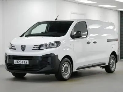 Used Peugeot Expert 120 HP (88 kW) 2025 White Van