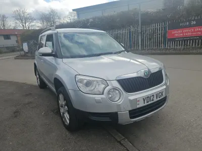 Gebraucht Skoda Yeti Elegance 2012 Silber SUV