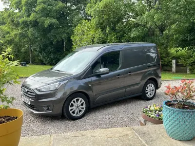 Käytetty Ford Transit Connect