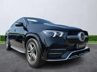 Käytetty Mercedes GLE400 AMG Line Premium Plus 330 HP (242 kW) 2023 Musta Coupe - kaksiovinen