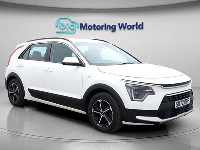 White Used 2022 Kia Niro SUV | £16,800 (Good price)