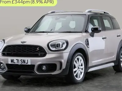 Usado Mini Cooper S Sport 178 HP (130 kW) 2022 Citadino