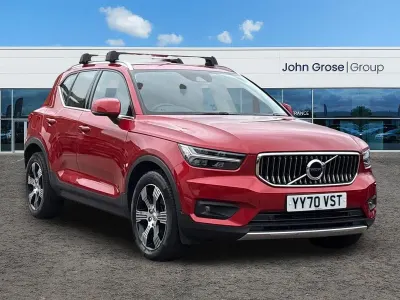 Used Volvo XC40 Inscription 2020 Red SUV