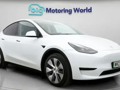 Used Tesla Model Y Standard Range 219 kW (299 HP) 2023 White SUV