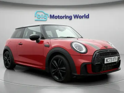 Used Mini Cooper Hatch 136 HP (100 kW) 2022 Red Hatchback