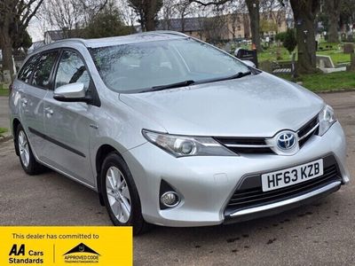 Toyota Auris Touring Sports