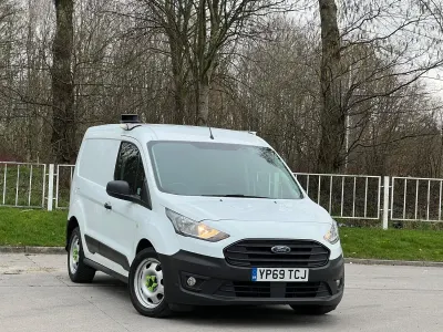 Used Ford Transit Connect S 100 HP (73 kW) 2020 White MPV