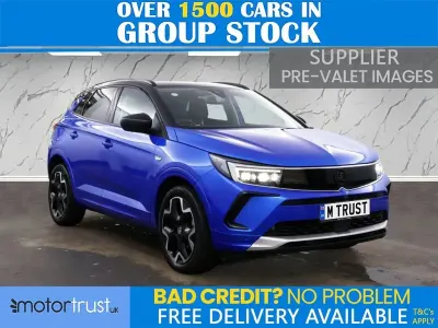 Second-hand Vauxhall Grandland X Ultimate 130 CP (95 kW) 2023 Albastru SUV