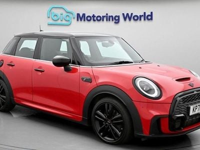 Begagnad Mini Cooper S Hatch 178 HK (130 kW) 2021 Röd Halvkombi