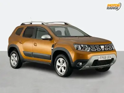 Used Dacia Duster Comfort 115 HP (84 kW) 2018 Orange SUV