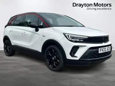 Used Vauxhall Crossland GS Line 110 HP (80 kW) 2022 White SUV