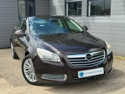 Used Vauxhall Insignia S 2012 Brown Hatchback