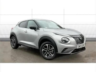 Used Nissan Juke N-Connecta 143 HP (105 kW) 2025 Silver SUV