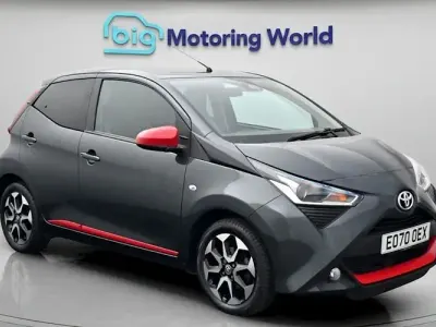 Used Toyota Aygo Trend 72 HP (52 kW) 2020 Grey Hatchback