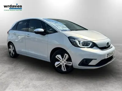 Used Honda Jazz Hybrid 109 HP (80 kW) 2021 White Hatchback