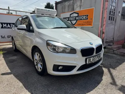 Used BMW 216 2016 White Hatchback