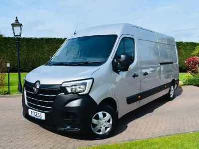 Used Renault Master Business 2023 Grey MPV