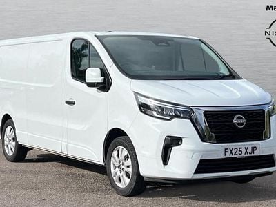 White Used 2025 Nissan Primastar Tekna MPV | £20,490 (Good price)