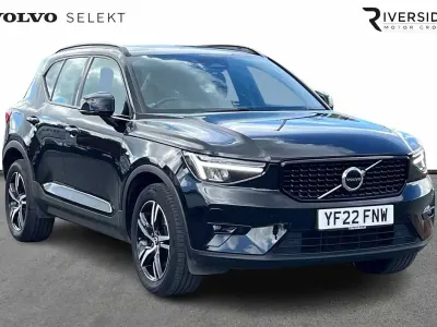Used Volvo XC40 Plus 163 HP (119 kW) 2022 Onyx black SUV
