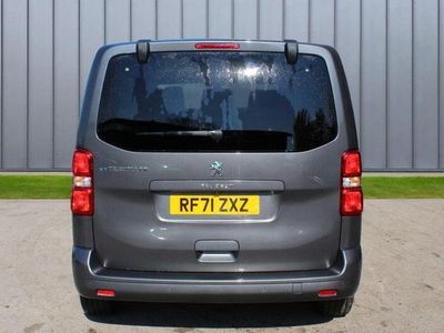 Peugeot e-Traveller