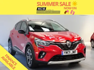 Used Renault Captur Version S 140 HP (102 kW) 2022 Red/black SUV