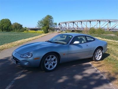 Jaguar XK8