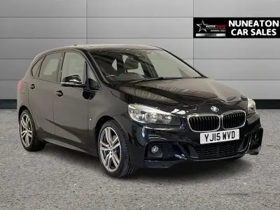Begagnad BMW 220 M Sport 190 HK (139 kW) 2015 Svart Minibuss