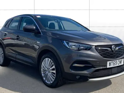 Gebraucht Vauxhall Grandland X Business Edition 177 PS (130 kW) 2020 Grau SUV