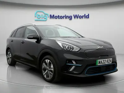 Begagnad Kia e-Niro 147 kW (201 HK) 2022 SUV