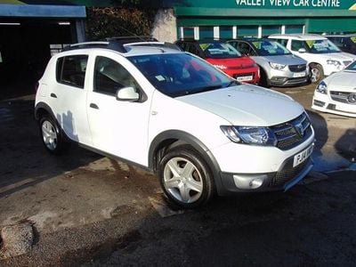 Used 2014 Dacia Sandero Lauréate | £3,495 (Fair price)