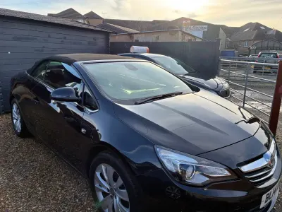 Używany Vauxhall Cascada