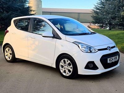 White Used 2014 Hyundai i10 SE Hatchback | £3,795 (Fair price)