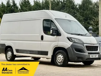 Begagnad Peugeot Boxer 130 HK (95 kW) 2026 Vit Van