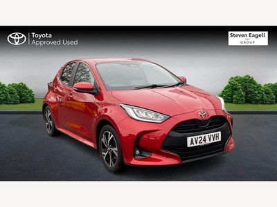 Used Toyota Yaris Hybrid Design 2024 Red Hatchback